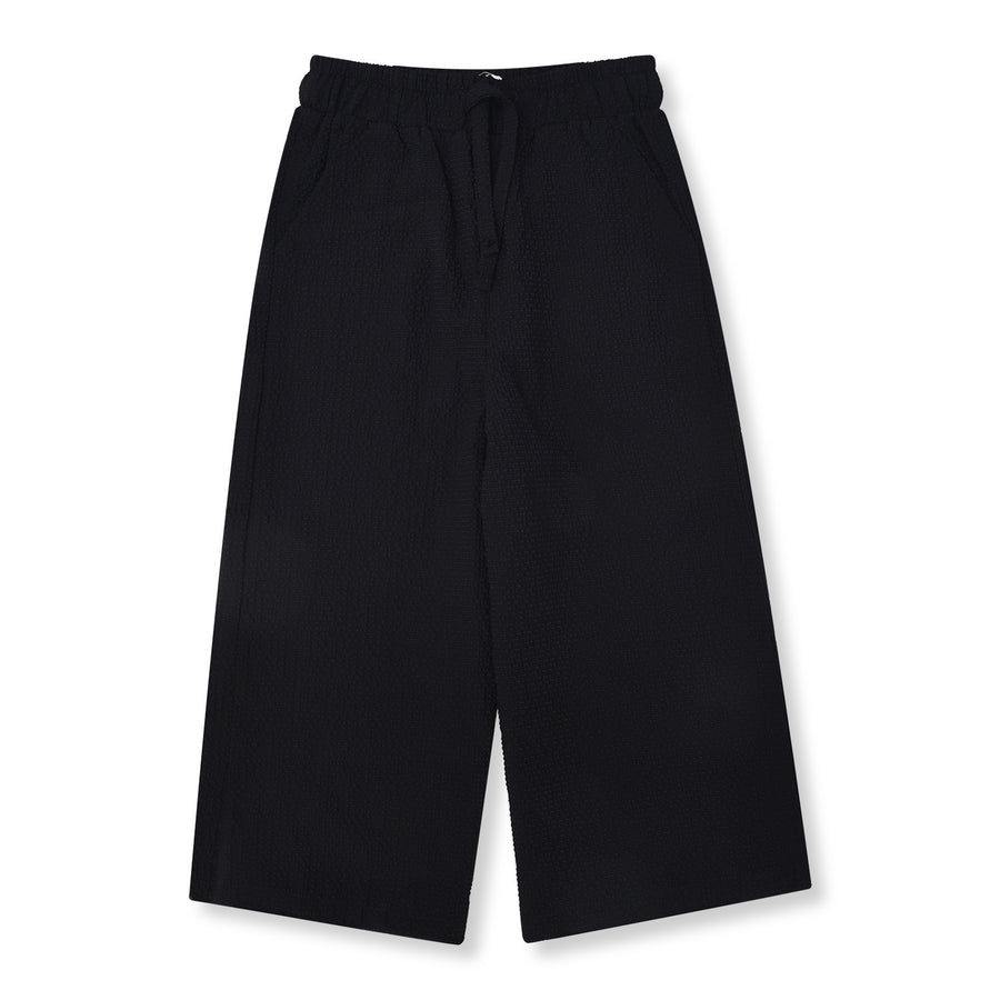 BLACK SEERSUCKER PULL-UP TROUSER